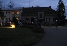Rozsvícení Vánočního stromku a zpívání